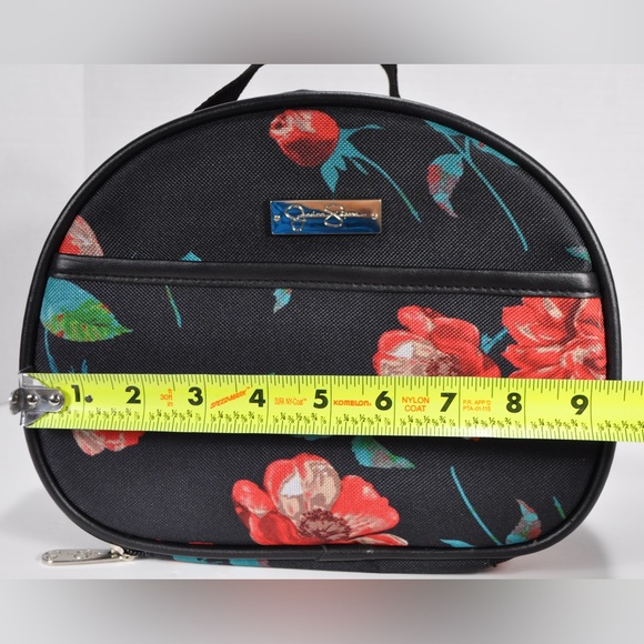 Jessica Simpson Travel Cosmetics Bag - Picture 11 of 11